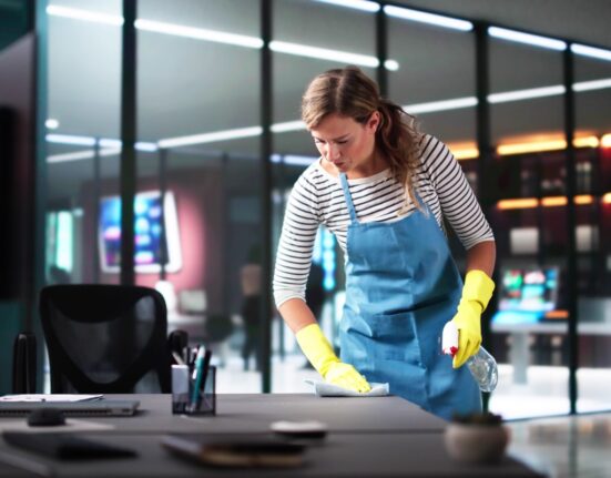 Hoolduskoristus kontoris