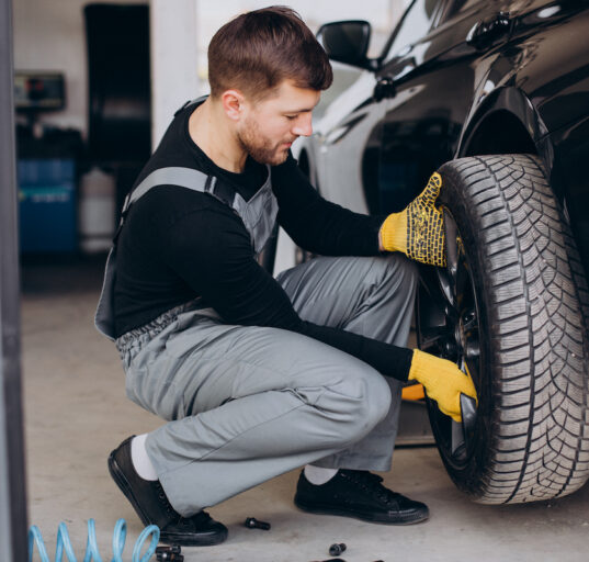 Rehvivahetus teeninduses